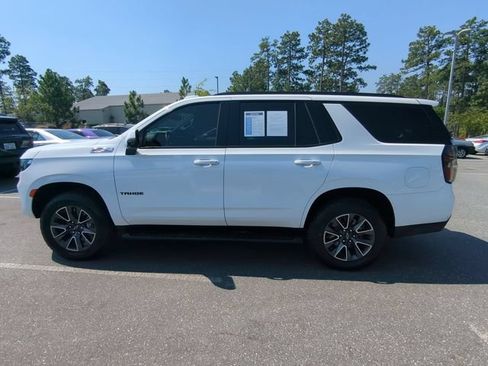 Used 2024 Chevrolet Tahoe Z71 w/ Luxury Package AWD/4WD image 7