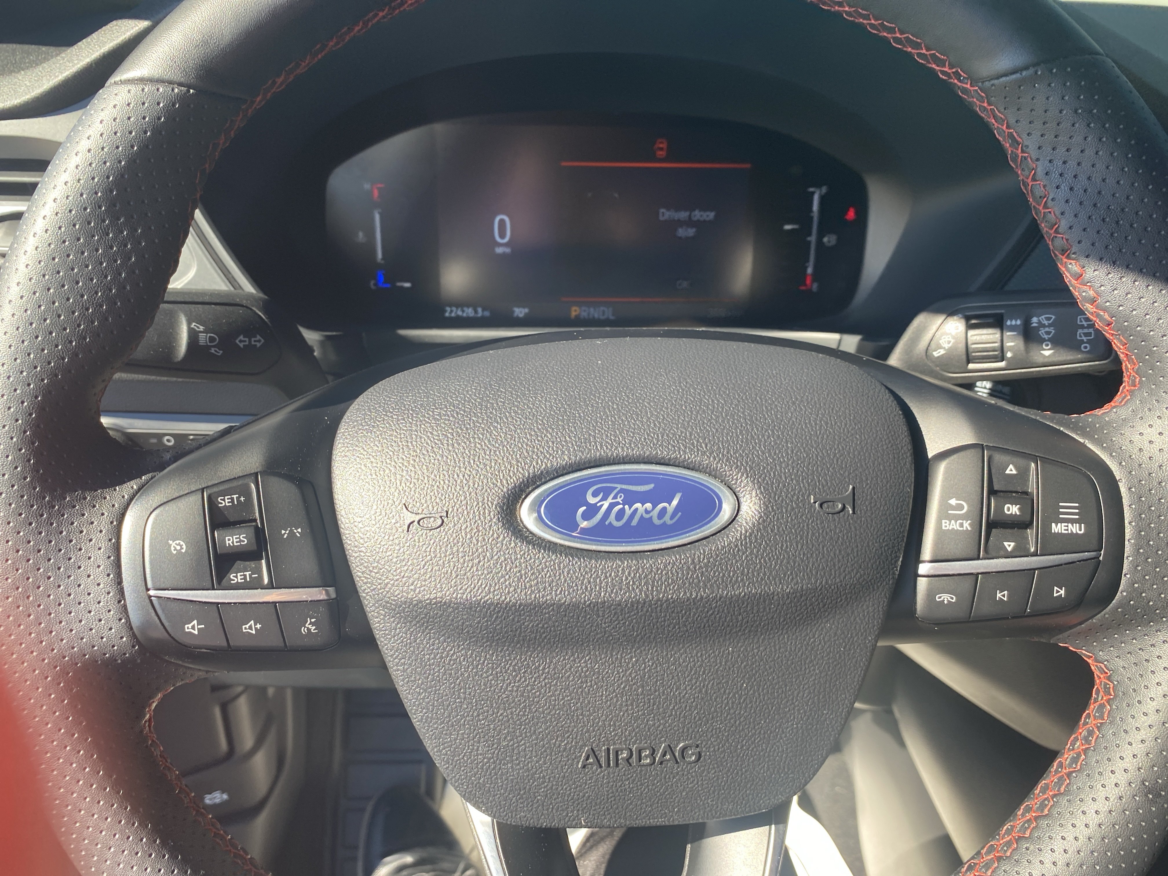 Used 2025 Ford Escape ST-Line w/ Equipment Group 301A FWD image 10