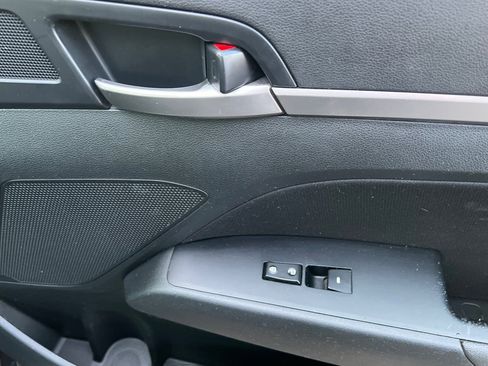 Used 2020 Hyundai Elantra SEL w/ Cargo Package (C1) image 22