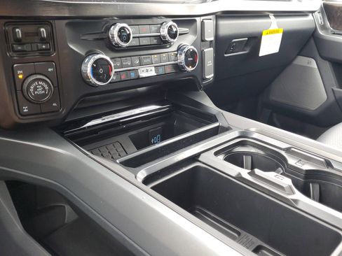 New 2026 Ford F250 Lariat w/ Tremor Off-Road Package image 20