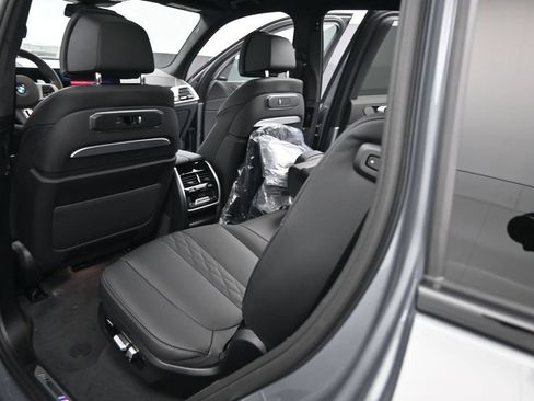 New 2027 BMW X7 M60i AWD/4WD image 38