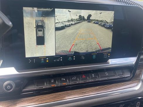 Used 2024 Chevrolet Silverado 2500 LT w/ All Star Edition AWD/4WD image 8
