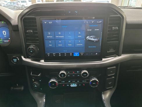 Certified 2025 Ford F150 XLT w/ Equipment Group 302A MID image 36