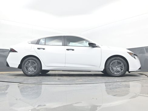 New 2026 Nissan Sentra S FWD image 29