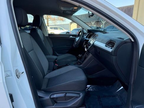 Used 2021 Volkswagen Tiguan S FWD image 17