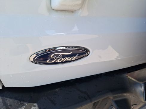 Used 2024 Ford Bronco Outer Banks image 13
