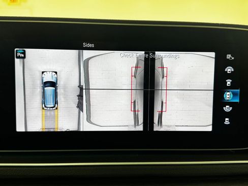 Used 2020 Mercedes-Benz GLE 450 4MATIC image 23