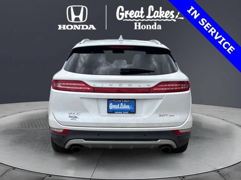 Used 2017 Lincoln MKC Reserve w/ Lincoln MKC Climate Package AWD/4WD image 5