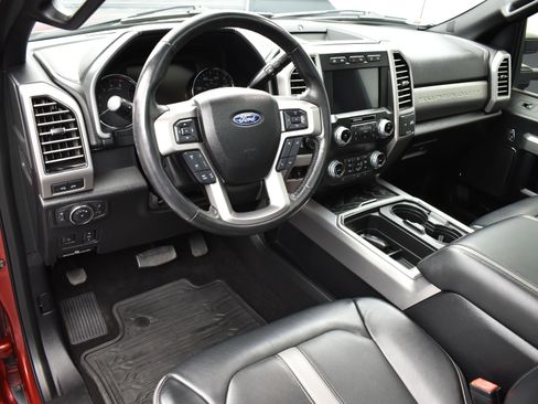 Used 2019 Ford F250 Platinum w/ Platinum Ultimate Package image 21