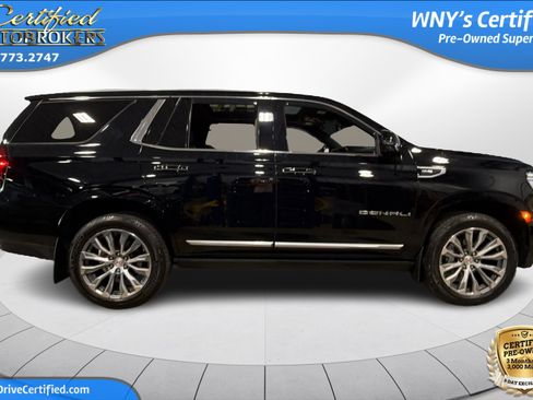 Used 2021 GMC Yukon Denali w/ Denali Premium Package AWD/4WD image 5