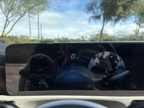 Used 2022 Mercedes-Benz CLA 250 image 24