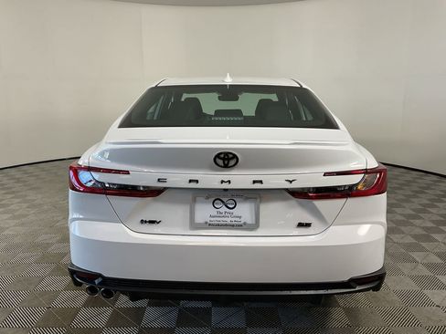 New 2026 Toyota Camry SE image 7