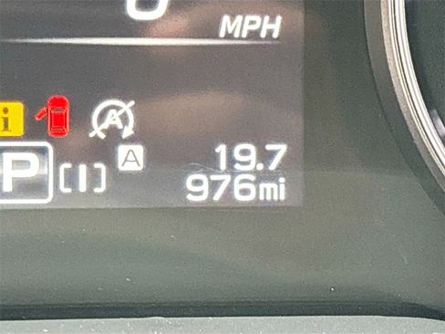 Used 2024 Subaru Crosstrek 2.5i Limited image 12