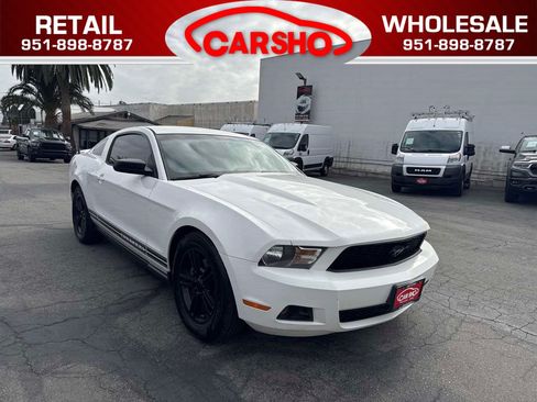 Used 2012 Ford Mustang Coupe RWD image 1
