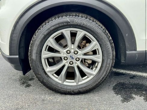 Used 2020 Ford Explorer XLT w/ Equipment Group 202A image 29