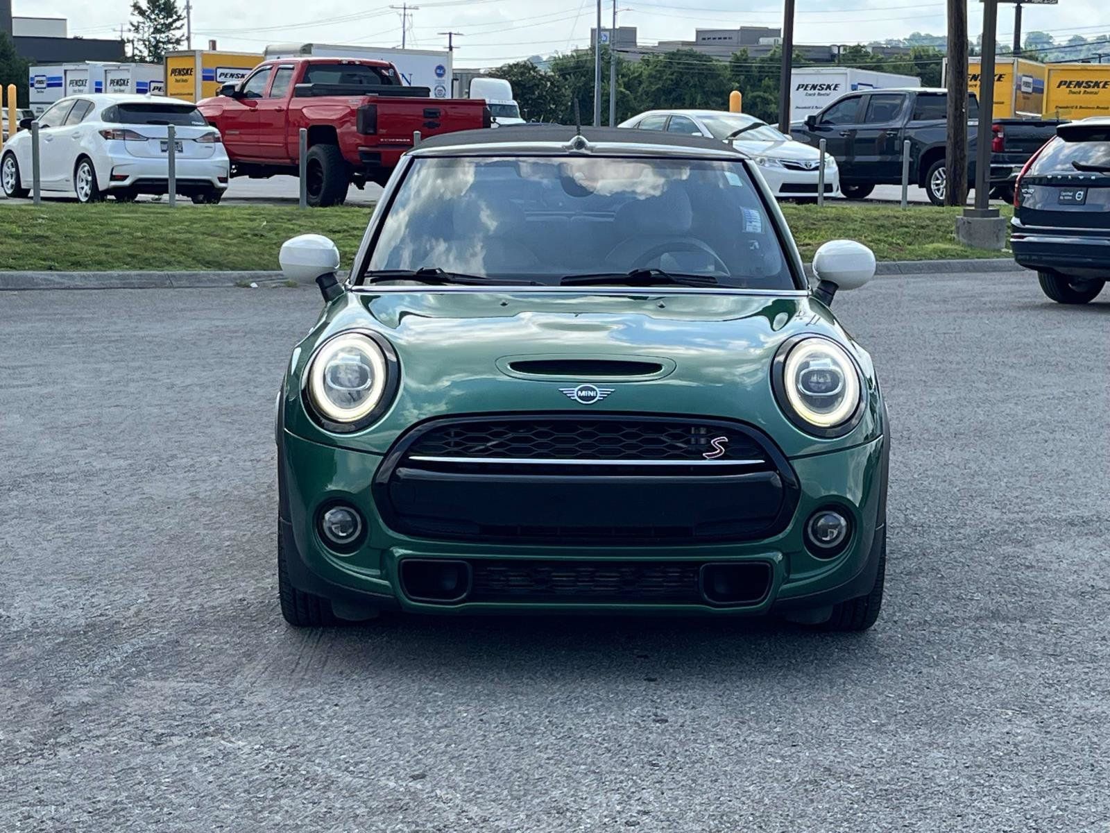 Used 2021 MINI Cooper S FWD image 2