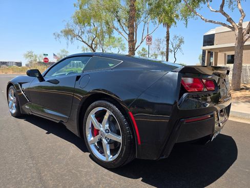 Used 2014 Chevrolet Corvette Stingray Coupe w/ 3LT Preferred Equipment Group RWD image 5