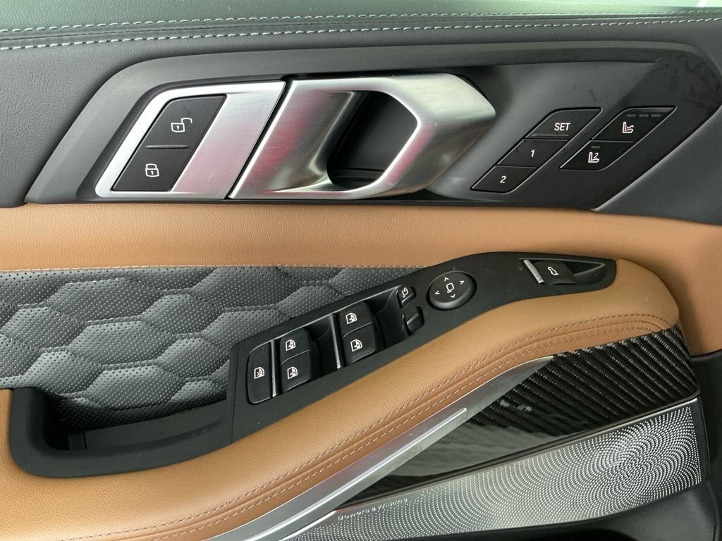 New 2026 BMW X5 M Competition w/ Executive Package AWD/4WD image 18