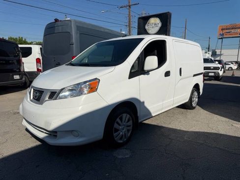 Used 2021 Nissan NV200 SV image 3