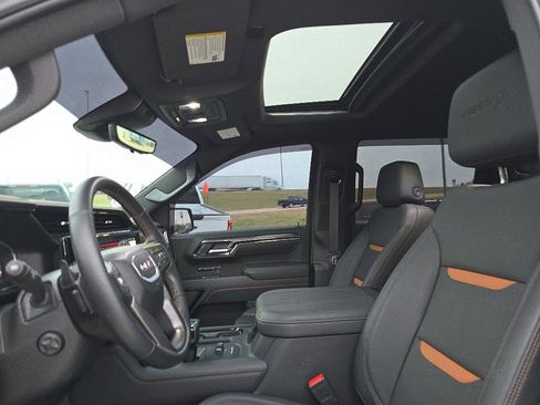 Used 2025 GMC Sierra 1500 AT4 w/ Technology Package image 20