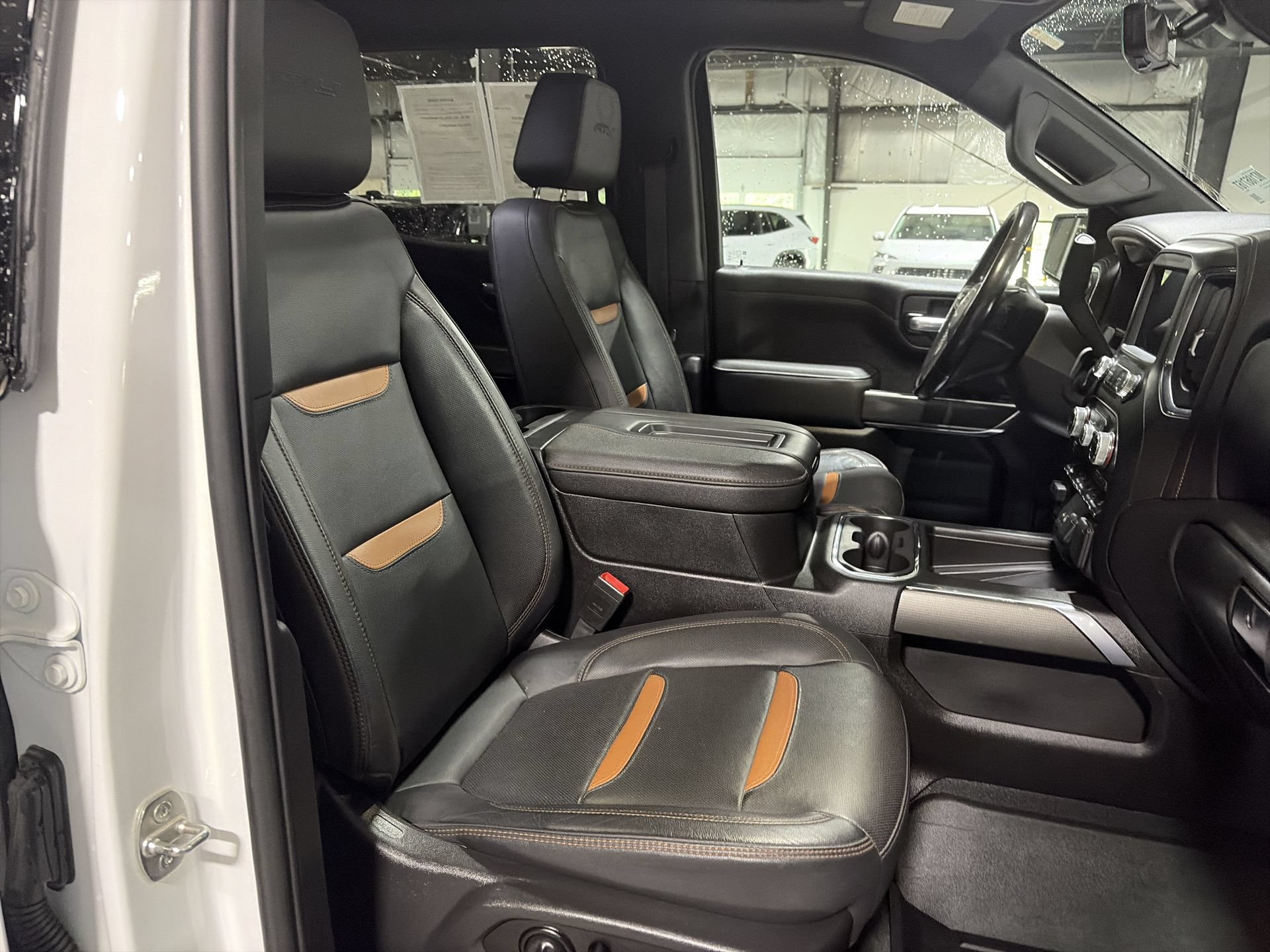 Used 2021 GMC Sierra 1500 AT4 w/ AT4 Carbonpro Edition AWD/4WD image 30
