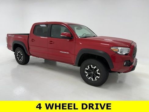 Used 2023 Toyota Tacoma TRD Off-Road image 1