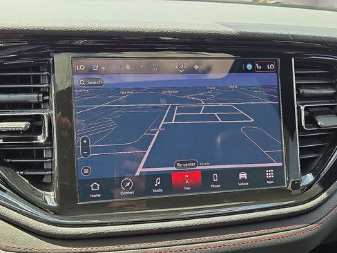 Used 2025 Dodge Durango GT AWD/4WD image 28