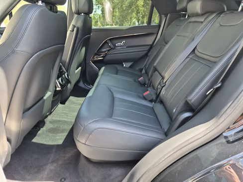 Used 2025 Land Rover Range Rover Sport Dynamic SE AWD/4WD image 20