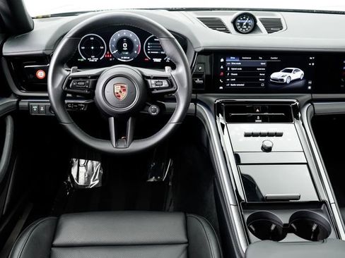 Certified 2025 Porsche Panamera 4 E-Hybrid AWD/4WD image 19