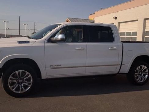 Used 2024 RAM 1500 Limited AWD/4WD image 6