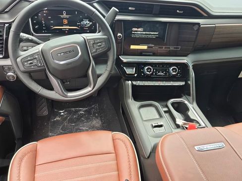 New 2026 GMC Sierra 2500 Denali Ultimate AWD/4WD image 8
