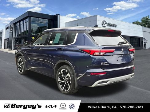 Used 2023 Mitsubishi Outlander SEL AWD/4WD image 8