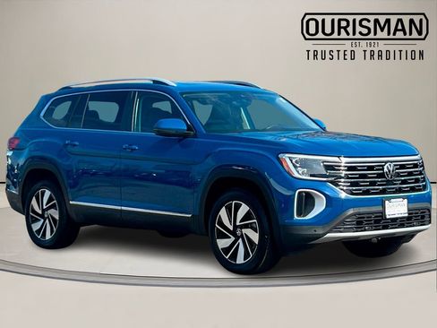 Certified 2025 Volkswagen Atlas SEL image 1