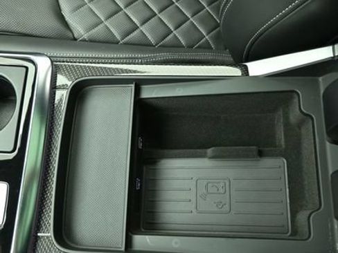 Used 2023 Audi SQ8 Prestige AWD/4WD image 31