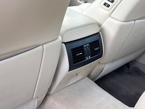 Used 2015 Lexus LS 460 AWD w/ Comfort Package image 25