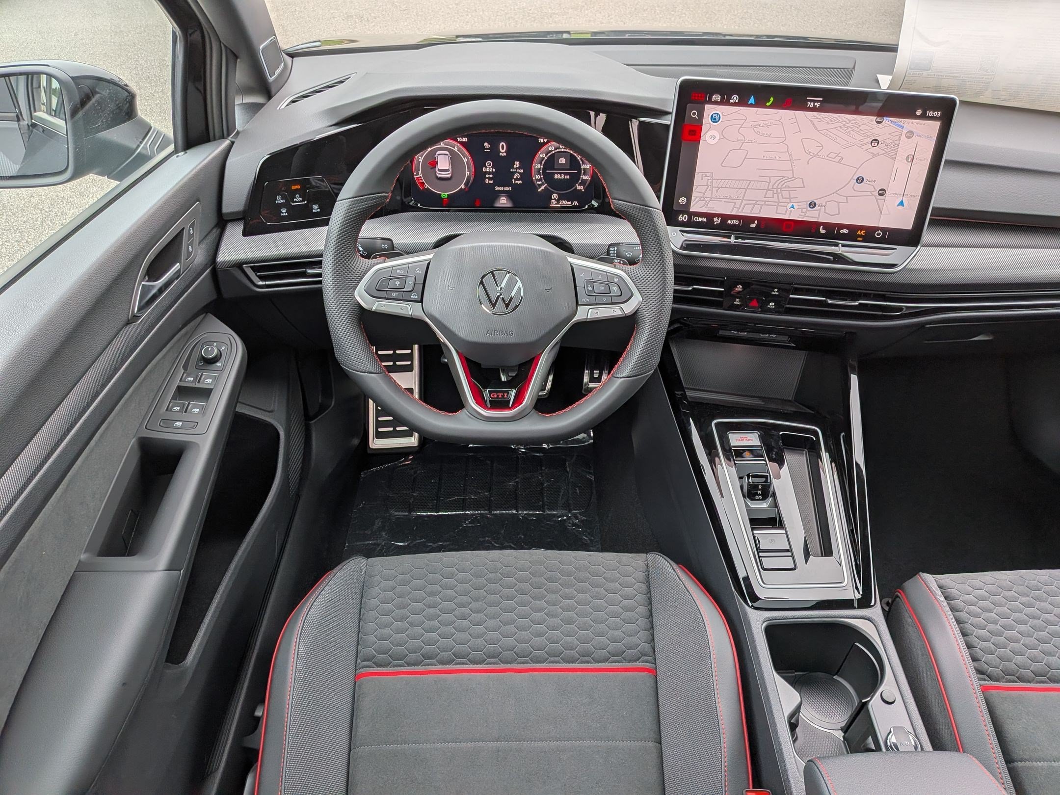New 2026 Volkswagen GTI SE FWD image 30