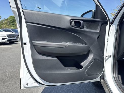 New 2026 Hyundai Venue SEL image 10