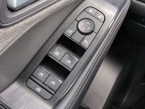 Used 2022 Nissan Rogue SV FWD image 21
