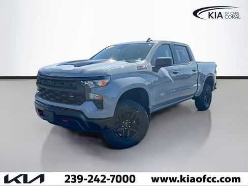 Used 2025 Chevrolet Silverado 1500 Custom Trail Boss image 1