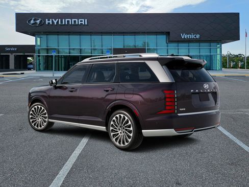 New 2026 Hyundai Palisade Calligraphy FWD image 4