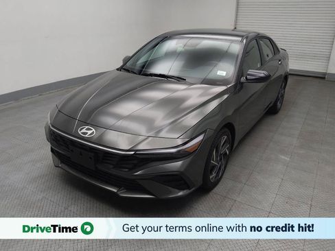 Used 2025 Hyundai Elantra Sport FWD image 1