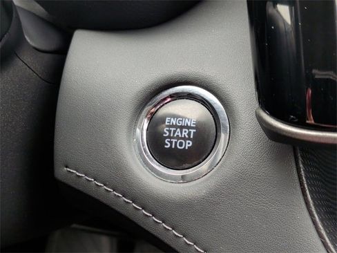 Certified 2023 Toyota Highlander LE image 22