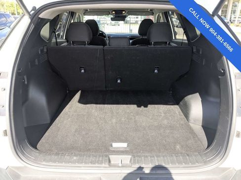 Used 2024 Hyundai Tucson SEL FWD image 13