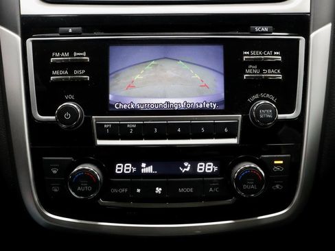 Certified 2018 Nissan Altima 2.5 SL image 2