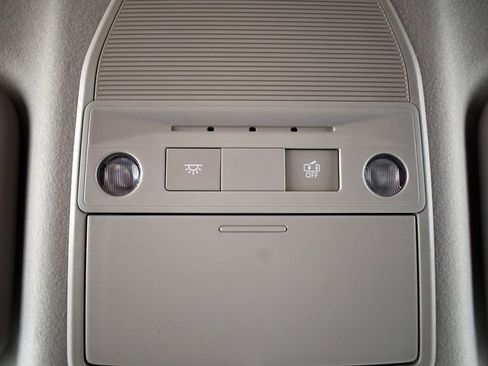 Used 2025 Nissan Kicks SR image 30