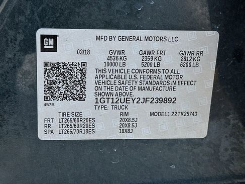 Used 2018 GMC Sierra 2500 Denali w/ Duramax Plus Package AWD/4WD image 35