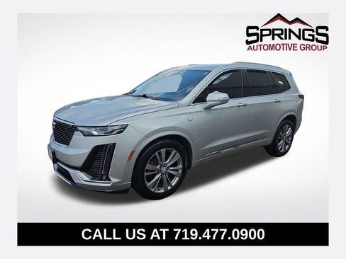 Used 2020 Cadillac XT6 Premium Luxury FWD image 1