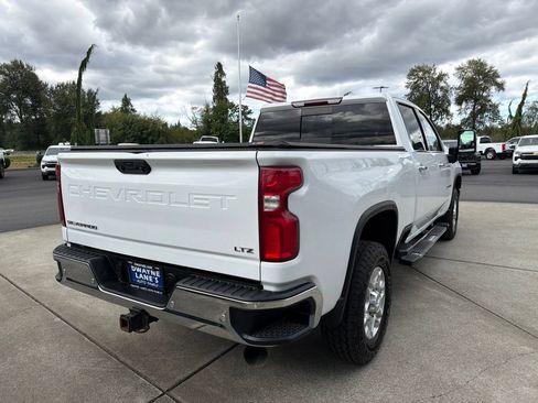 Used 2020 Chevrolet Silverado 2500 LTZ w/ LTZ Plus Package AWD/4WD image 6