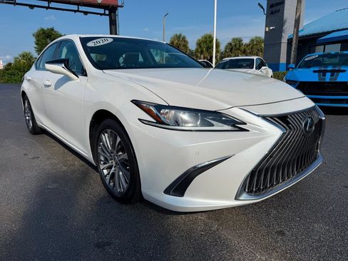 Used 2020 Lexus ES 350 w/ Premium Package FWD image 3