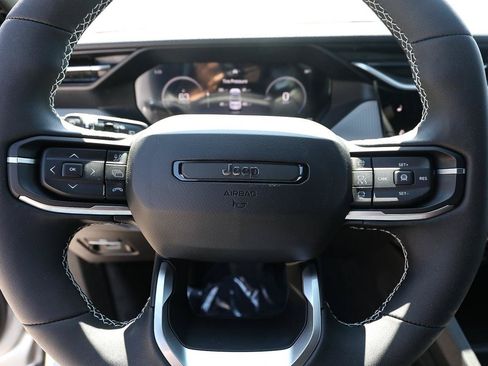 New 2026 Jeep Cherokee Limited AWD/4WD image 13
